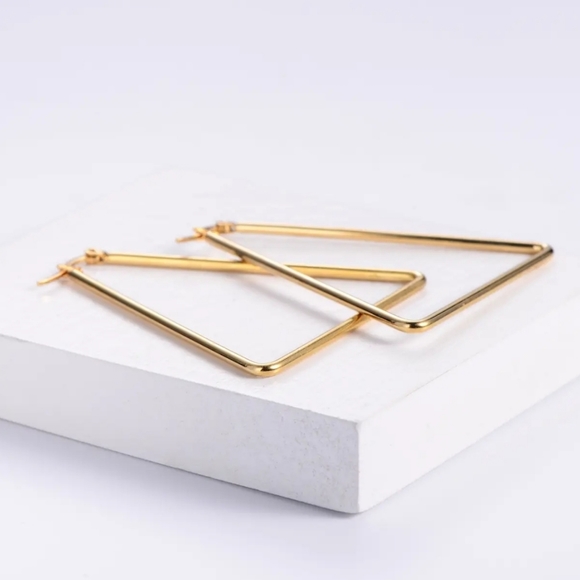 New 18K Gold Plated Stainless Steel Triangle Geometric Hoop Drop Earrings - Picture 4 of 7